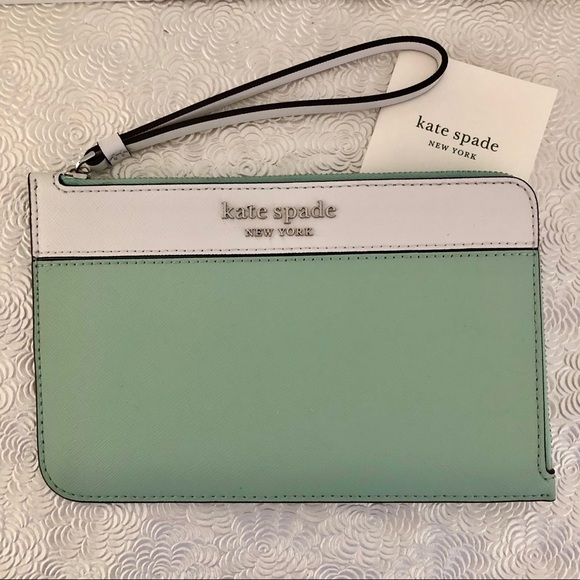 NWT Kate Spade Medium l-Zip Wristlet - Picture 4 of 6